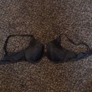 Victoria secret 34c bra